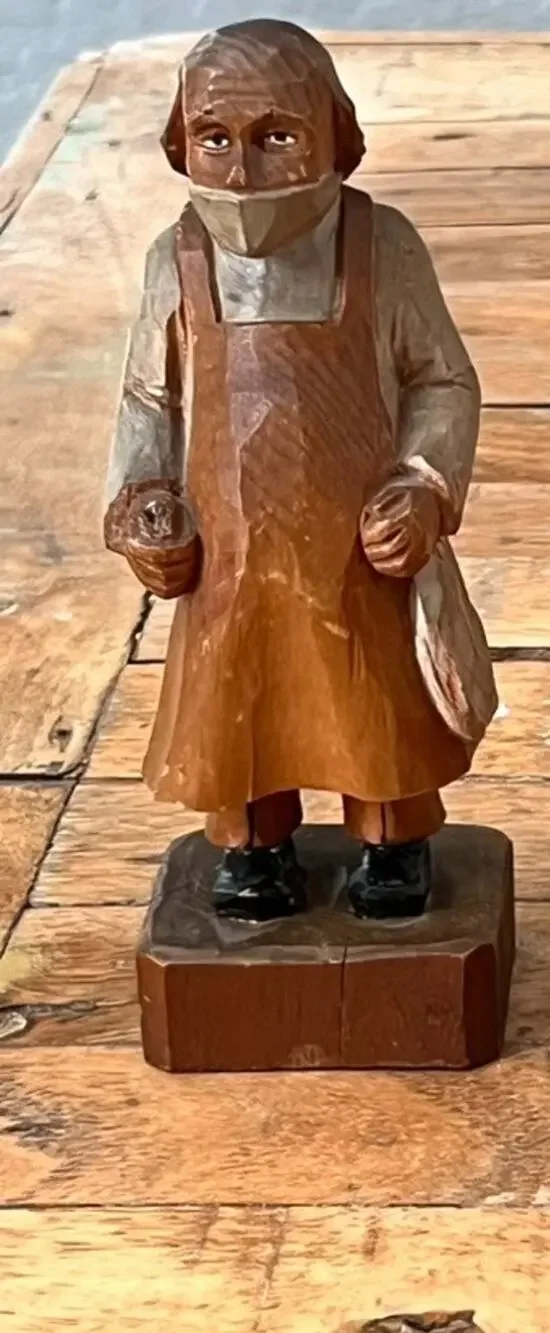 2 Vintage P. Maeder Lucerne Hand Carved Wood Figurines Switzerland